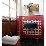 La Via' Bed & Breakfast 3*
