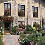Bed & Breakfast La Via' 3*
