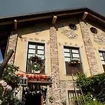 Bed & Breakfast La Via' 3*