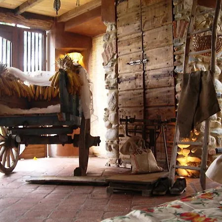 La Via' Bed & Breakfast *