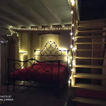 La Via' Bed & Breakfast Cavour