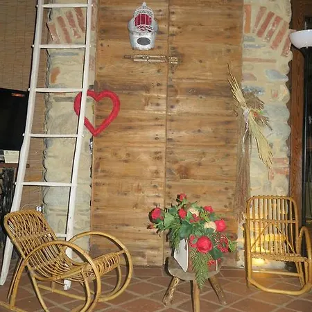 Bed & Breakfast La Via' Cavour