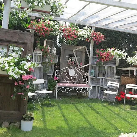 Bed and Breakfast La Via' 3*