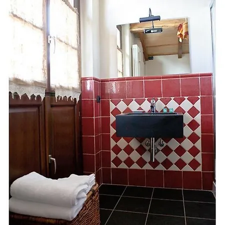La Via' Bed & Breakfast *