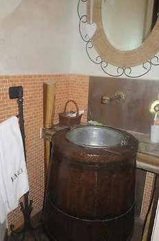 Bed & Breakfast La Via' Cavour